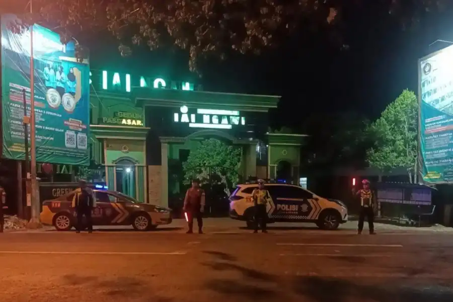 Cegah Balap Liar, Satlantas Polres Ngawi Sisir Lima Ruas Jalan Lewat Blue Light Patrol