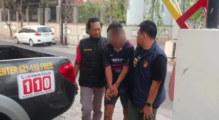 Polsek Jombang Tangkap Terduga Pelaku Penggelapan Motor, Korban Rugi Rp10 Juta Foto BeritaJatim.com
