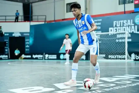 Campus League 2026: UM dan UNESA Berebut Gelar Juara Futsal Regional Surabaya Foto BeritaJatim.com